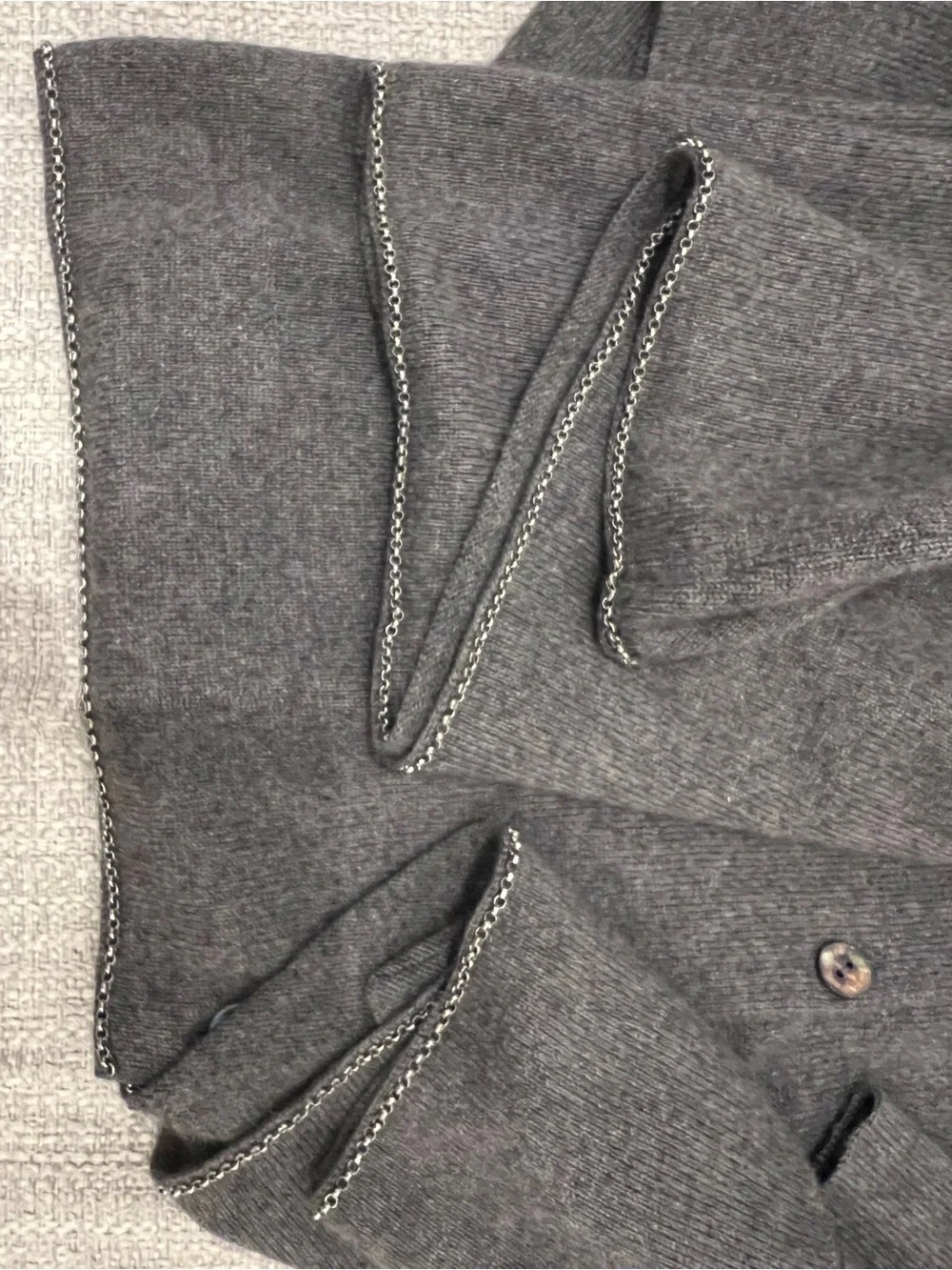 Vintage CHANEL '98A Chain Trim Cashmere Silk Gray Cardigan Sweater Twin Set Fr40